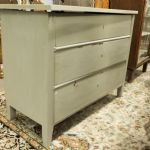 879 4604 CHEST OF DRAWERS